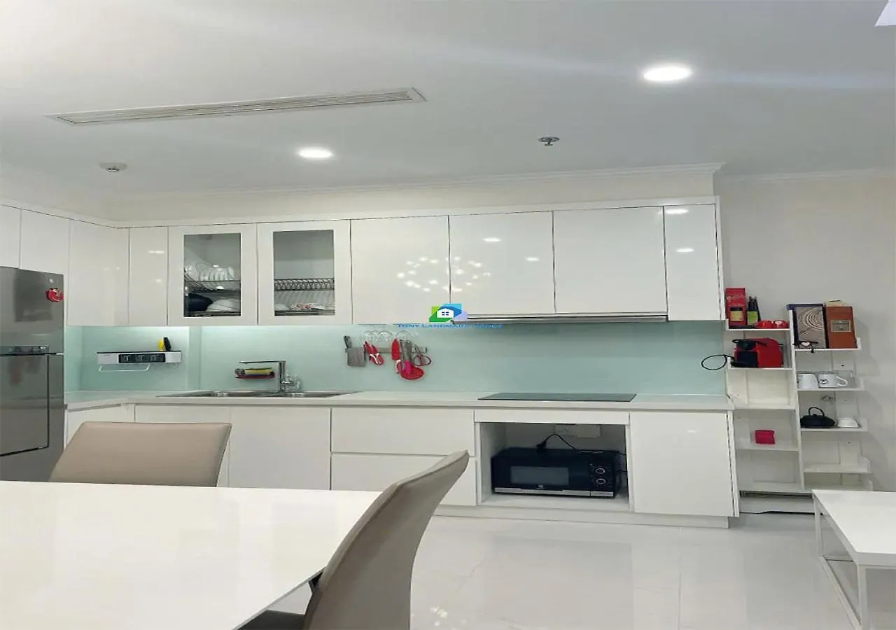 Apartment Vinhomes Urban Oasis Ho Chi Minh City