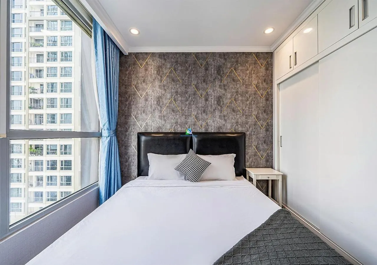 Vinhomes Urban Oasis Ho Chi Minh City 0*,  Vietnam