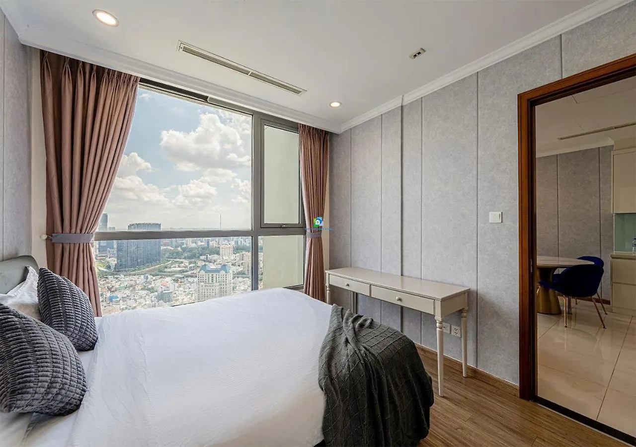 Vinhomes Urban Oasis Ho Chi Minh City 0*,