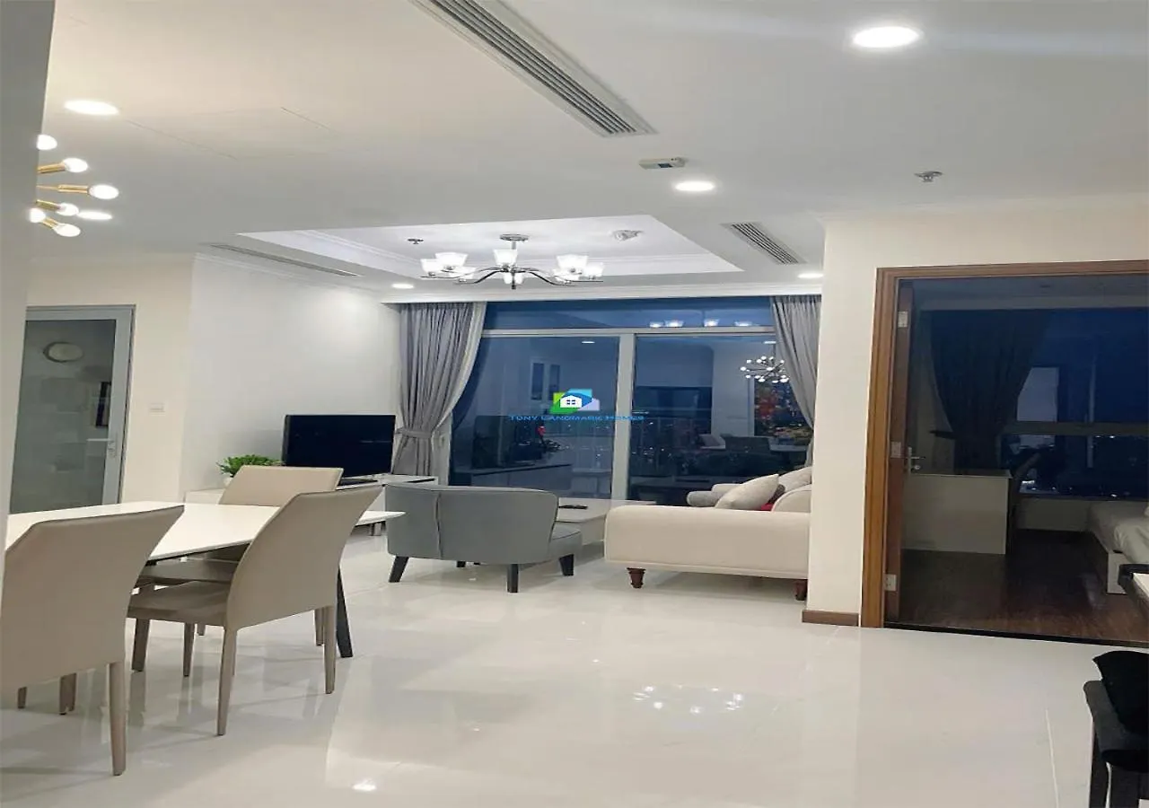 아파트 Vinhomes Urban Oasis 호치민
